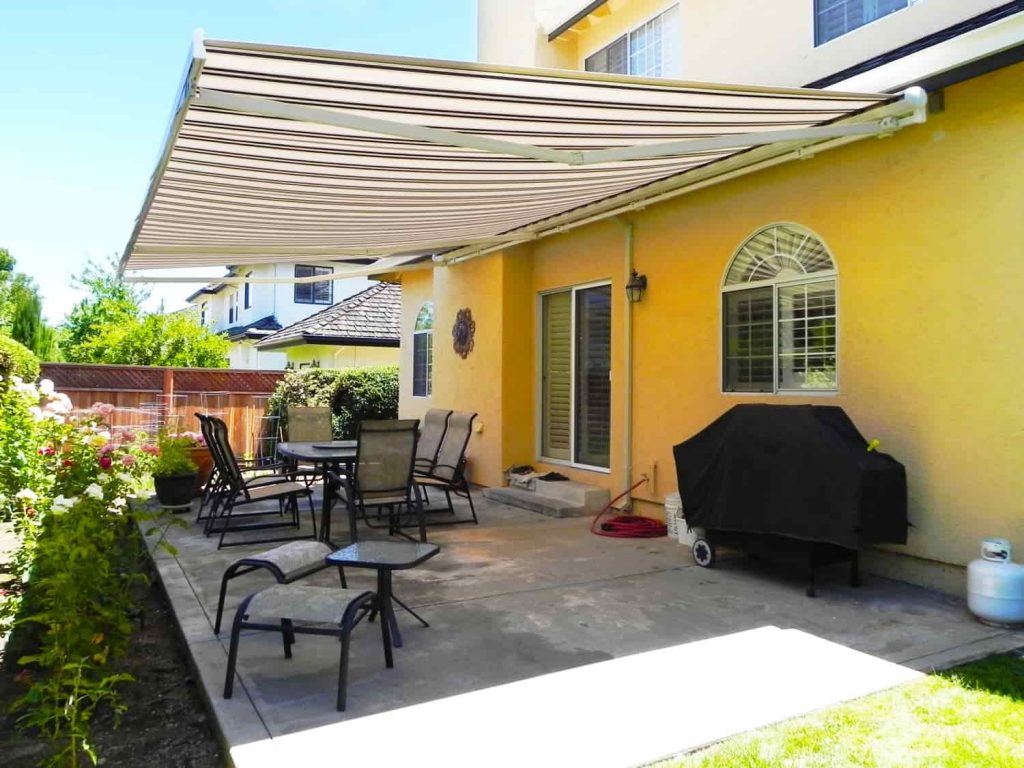 Austin retractable awnings